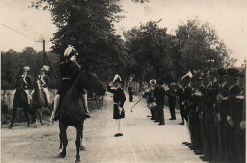 1950_Antreten 1.jpg - Meldung vom Hauptmann Johann (Jans) Winking-Große Gehling an Major Bernhard Eßling-Messing.